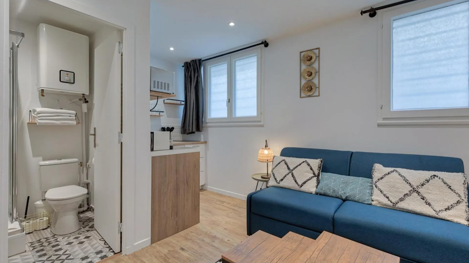 - Buttes Chaumont Botzaris Apartment