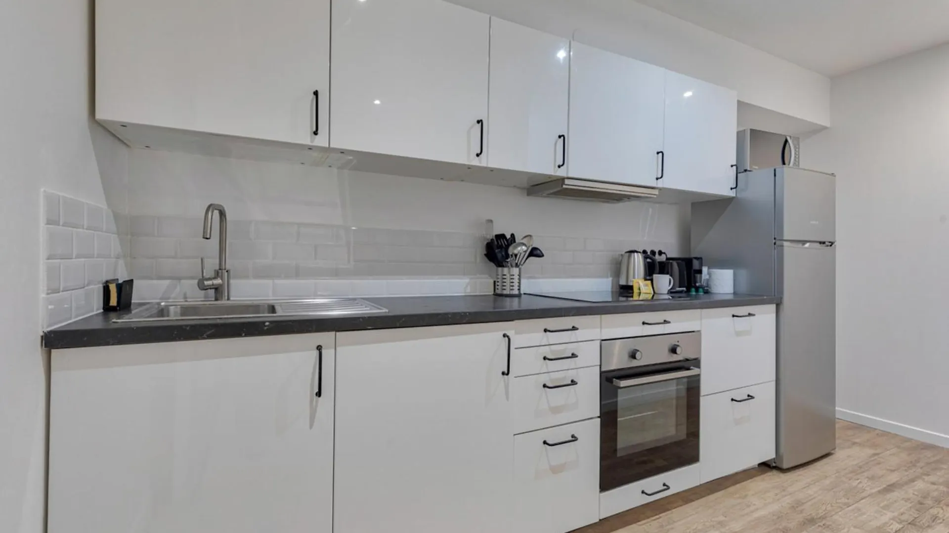- Buttes Chaumont Botzaris Apartment *